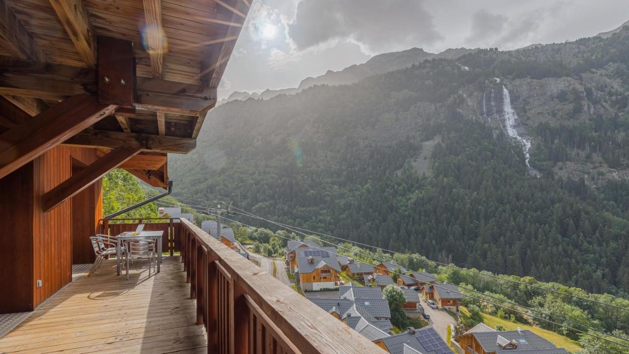 Madame Vacances La Cascade Vaujany Exteriör bild